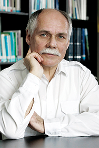 prof. RNDr. Bedřich Moldan, CSc., dr. h. c.