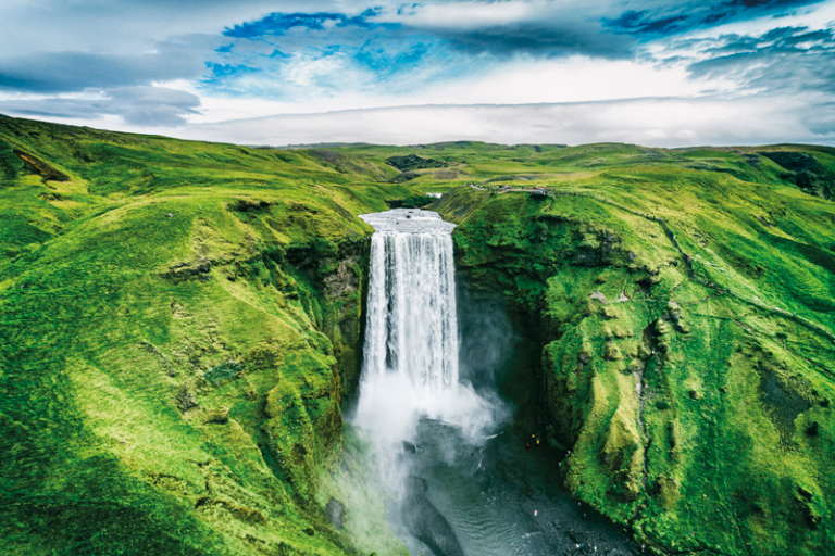 Zájem turistů o cesty na Island je největší v historii